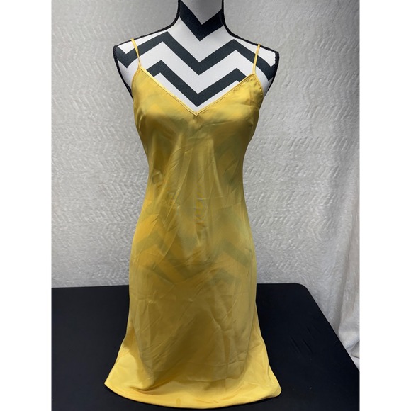 Laundry By Shelli Segal Dresses & Skirts - Laundry by Shelli Segal Yellow 100% Silk Midi Slip Dress V-Neck Size 6
